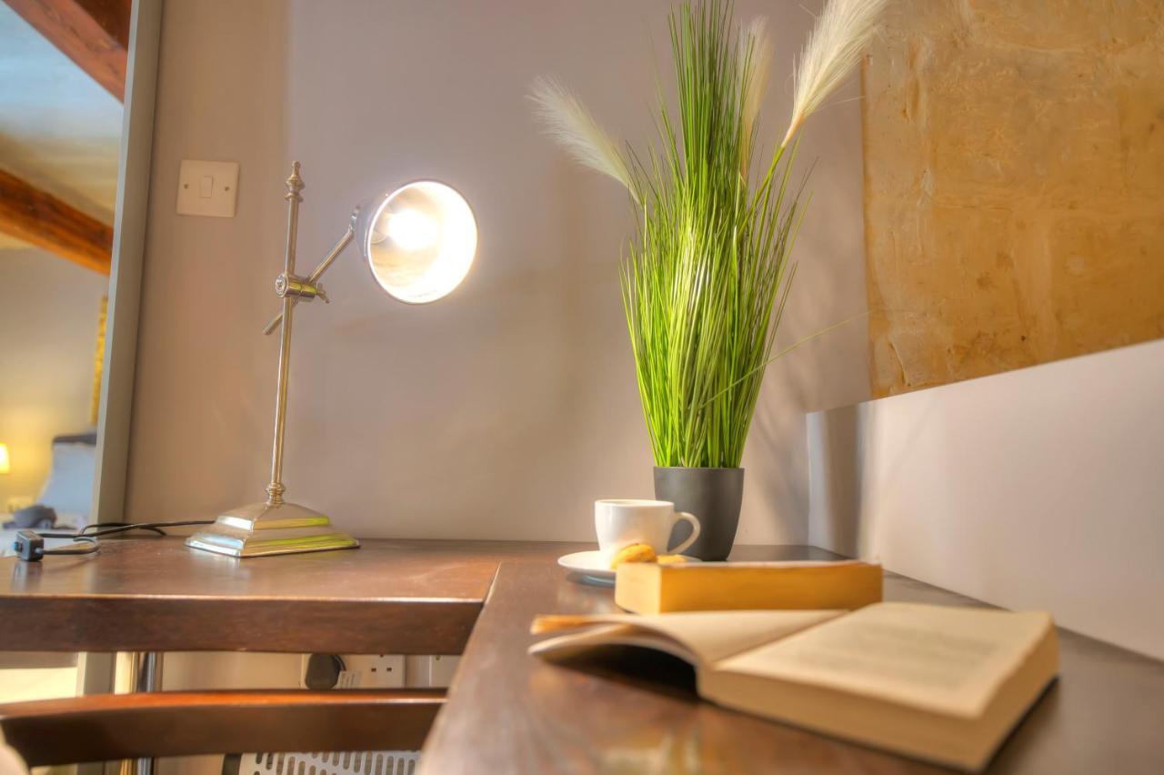 Romantic And Historical Maisonette In The Center Of Valletta Mbal1-1 외부 사진